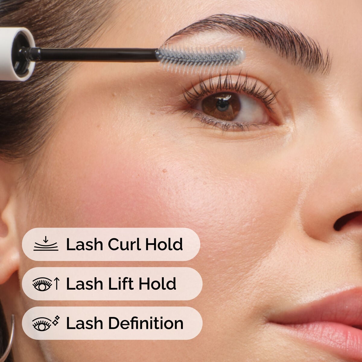 lash-curl-finisher-v0 ord-lash-curl-finisher-model-application-with-benefits.jpg
